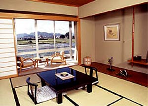 長良川温泉　十八楼