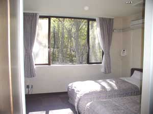 ペンション シャドウ クラッセ