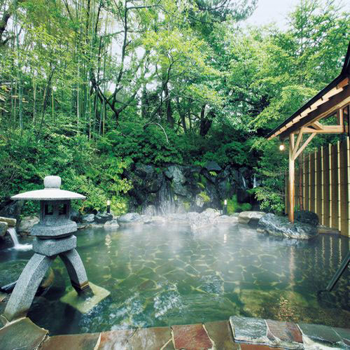 五浦観光ホテル本館/別館大観荘