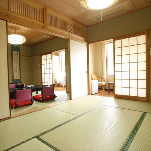 由布院温泉　野蒜山荘（のびるさんそう）