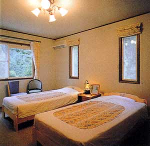 ペンション AKA-TOMBO(あかとんぼ)