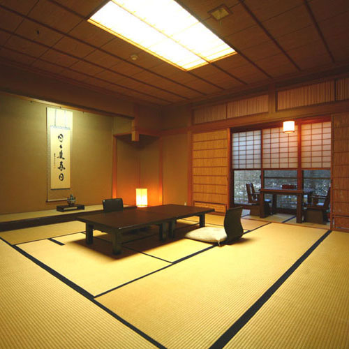 金沢湯涌温泉　湯の出旅館