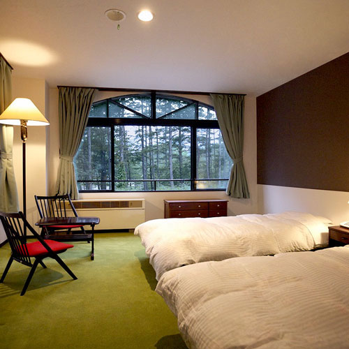 草津温泉　ＨＡＮＡＹＡＤＯ　ＢＡＥＬＺ（ハナヤド　ベルツ）