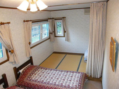 Ｌａｎｄ　Ｈａｕｓ　ＤＡＮＣＲＵ　Ｎｅｔｚ（ラント　ハウス　ダンクル　ネッツ）