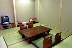 ビジネスホテル泰平別館