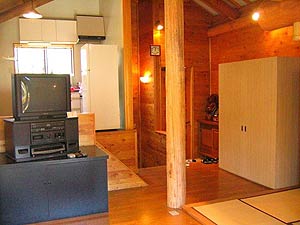 ログハウス 奥津山荘