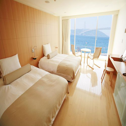 HOTEL　SETRE　（セトレ）