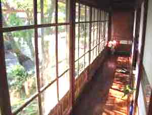 ガーデン荘 <八丈島>