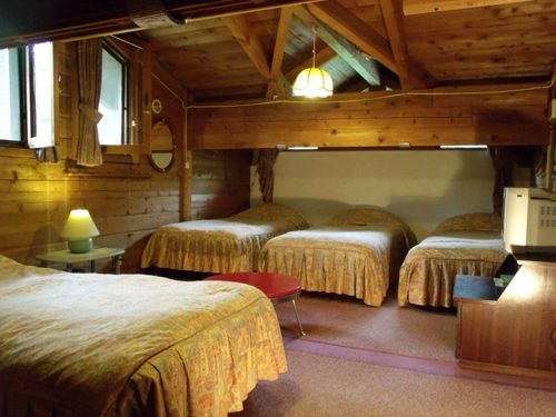 乗鞍高原温泉　ペンション　グリンデルワルト