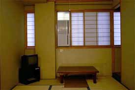 ビジネスホテル　桜荘