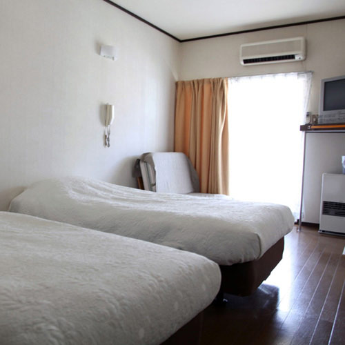 ペットと泊まれる宿　ヒルサイド　イン　センタークラブ