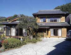 日の出荘<山梨県>