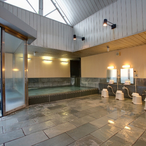 アパホテル〈富山駅前〉