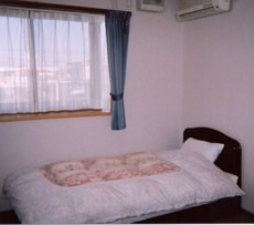 ビジネスホテル　ブドリ