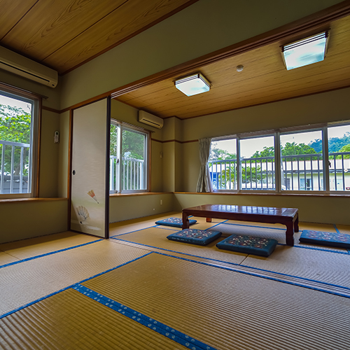 海の家 南ぬ風 <西表島>