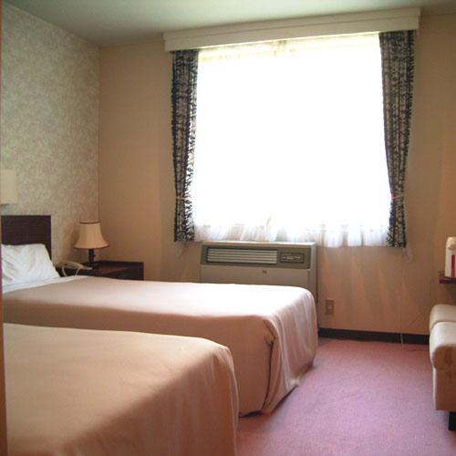 裏磐梯五色沼ホテル