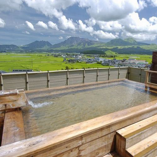 阿蘇内牧温泉　阿蘇プラザホテル