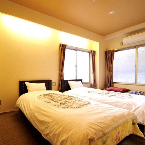 旅館　三河屋本店