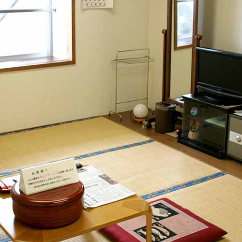 ふれあいハウス　潮津の里　＜佐渡島＞