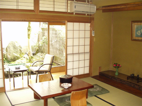 大仏旅館＜高岡＞