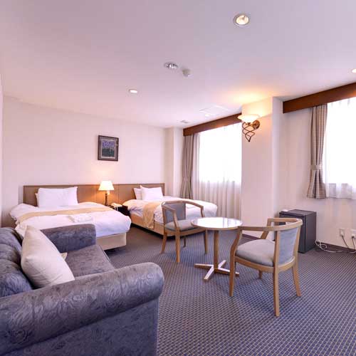 ホテルニューパレス