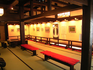 温泉浴と森林浴　ひらゆの森