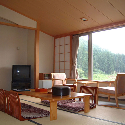 越後・奥只見郷　神湯温泉倶楽部