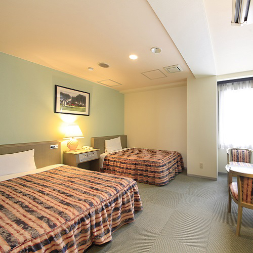 グランデュールホテル