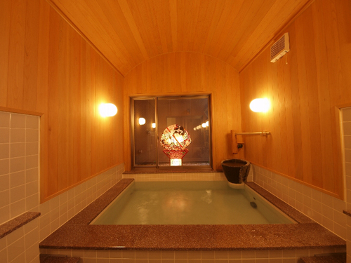 津軽の宿　弘前屋（旧：ビジネス　イン　弘前屋）