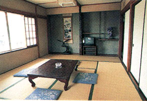 栂池高原 鷲の家