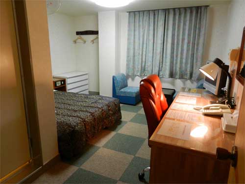 新見 ビジネスシティーホテル