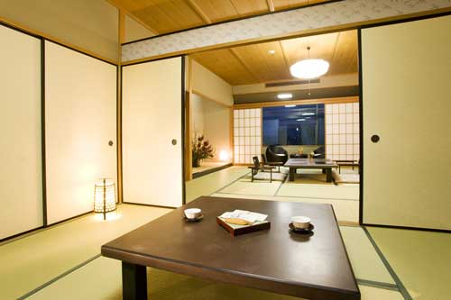 長良川清流ホテル（旧ホテル長良川の郷）