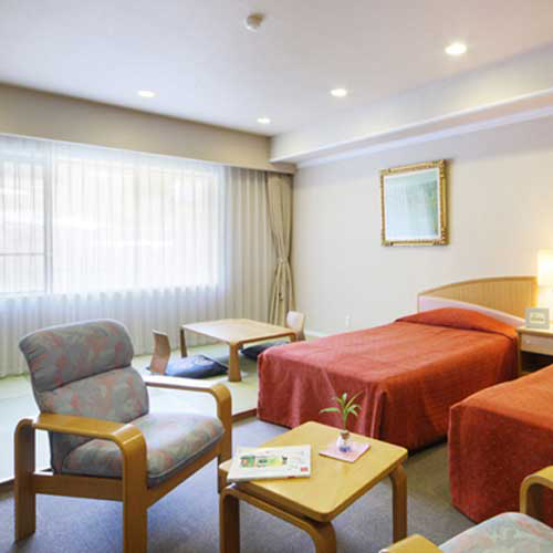 土出温泉　尾瀬岩鞍リゾートホテル