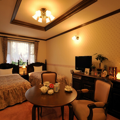 小さな森のオーベルジュ　花の森クラリス