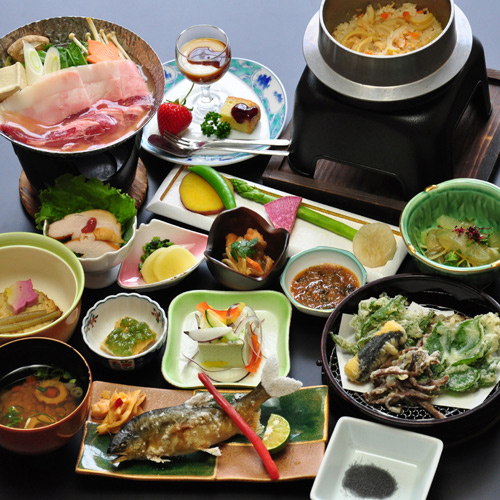 峡谷の湯宿　大歩危峡まんなか