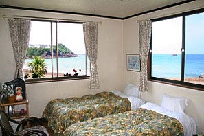 波の音が聞こえる宿　うみの星