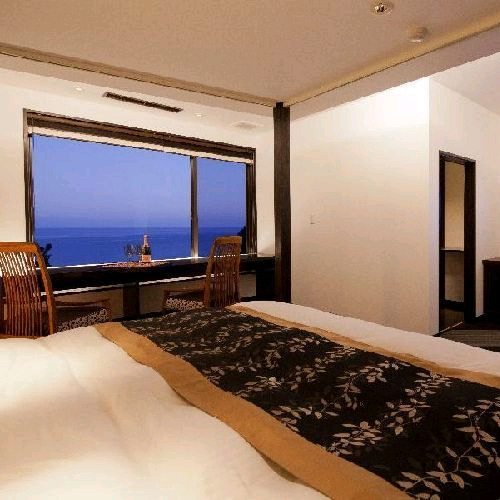 全室源泉かけ流し露天風呂付の宿　いさり火