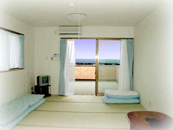 もろこや　＜八丈島＞