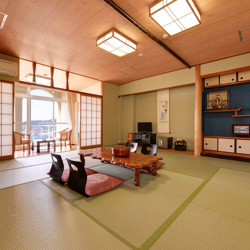 矢太樓・矢太樓南館　世界新三大夜景の煌めきを一望できる宿