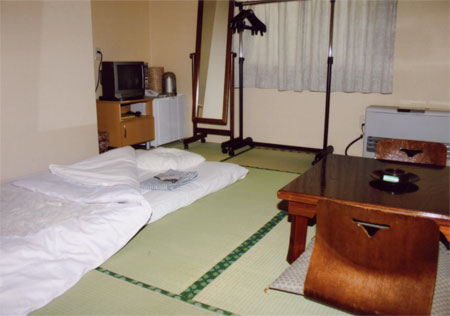 ビジネスホテル　タカハシ