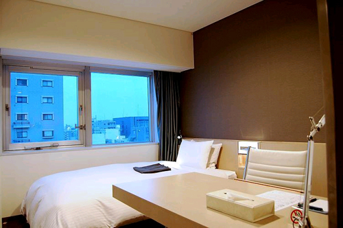 クロス・ウェーブ船橋