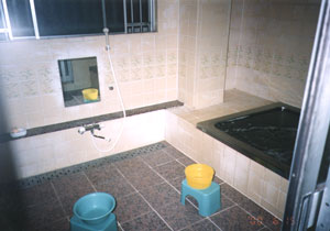 ビジネスホテル　福田屋＜台東区＞