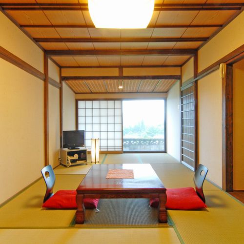 雲海の宿　千木