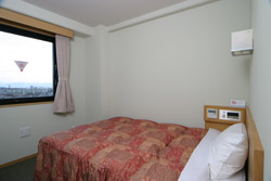 ＨＯＴＥＬ　ピースフル