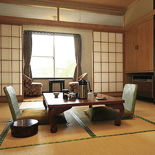 Ｈｏｔｅｌ　＆　Ｏｎｓｅｎ　２３０７　Ｓｈｉｇａｋｏｇｅｎ