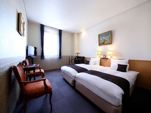 ＣＨＲＥＳセリーズ