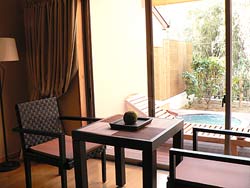 タイムリゾート　隠れ屋