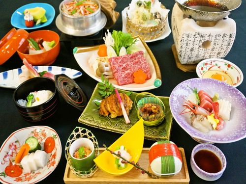 鶯宿温泉　竹あかりの宿　加賀助