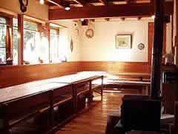 ペンション　“菰”コモ