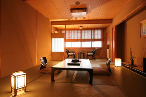 おもてなしの宿　渓山閣